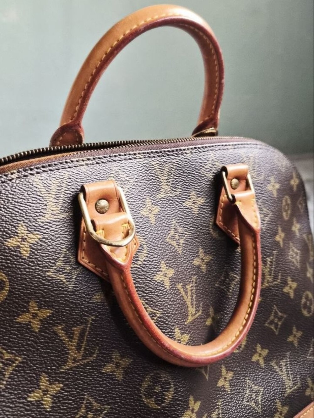 Authentic Louis Vuitton Alma PM Monogram Top Handle - Picture 7 of 16